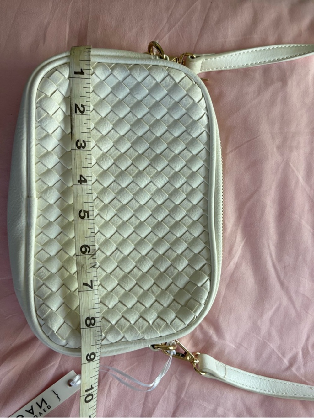 Mali + Lili Cream Woven Crossbody Bag with Adjustable Strap - Picture 10 of 11